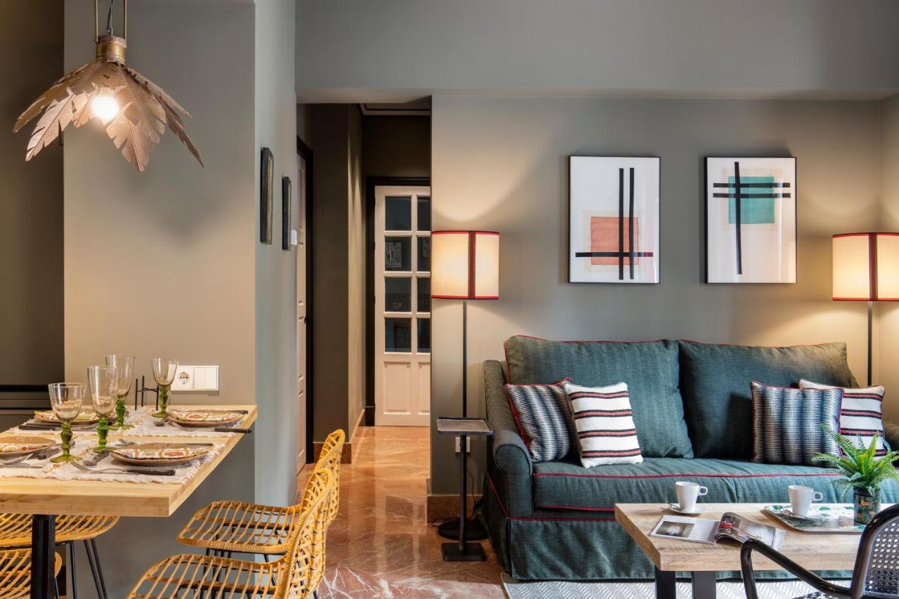 Puerta De Armas Apartments Σεβίλλη Εξωτερικό φωτογραφία